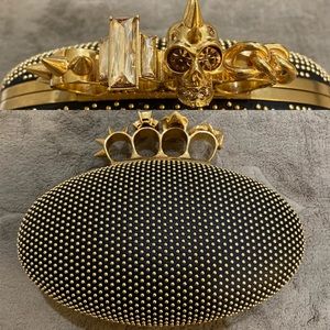 Alexander McQueen Skull Four Ring Gold Clutch NEW